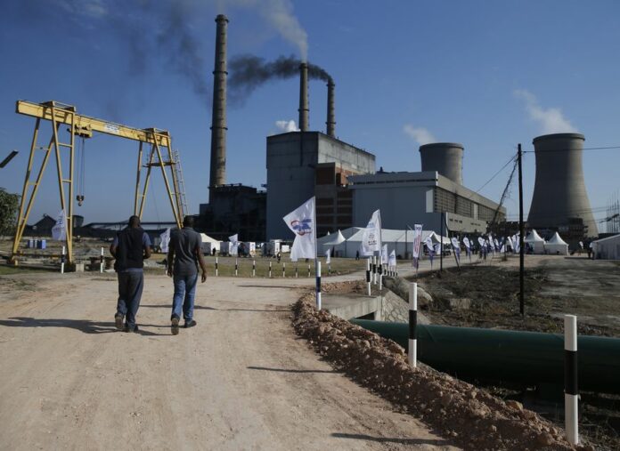 Photo taken on June 27, 2018, shows the Hwange Thermal Power Station in Hwange, Zimbabwe. The Hwange Power Station expansion project was using Chinese funding support. (Xinhua/Shaun Jusa)