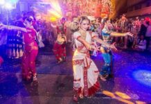 Who is ‘Khaek?’ Exhibits to Highlight Thailand’s Indian Diaspora Dancers perform in Hindu festival Navaratri in Bangkok's Silom district on Oct. 22, 2018.