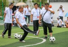 Colleges for the Elderly Gain Popularity in Graying China