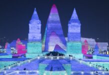 China’s Largest Snow-Ice Theme Park Opens