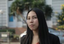 Reporter Gets Jail in Libel Case Filed by Poultry Farm