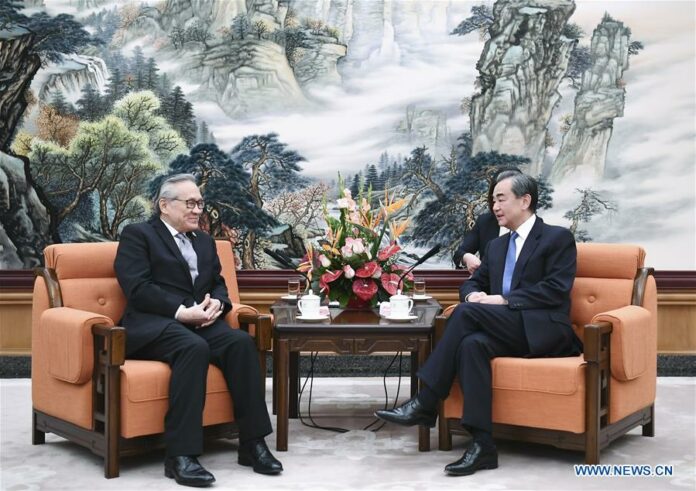 Chinese State Councilor and Foreign Minister Wang Yi (R) meets with Thai Foreign Minister Don Pramudwinai in Beijing, capital of China, Jan. 23, 2020. (Xinhua/Xie Huanchi)