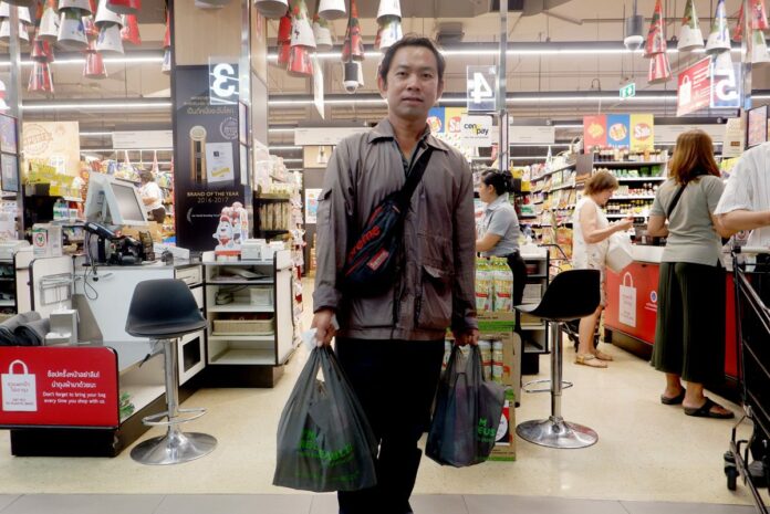 Niran Tangjitmet bring his own bags to a Tops supermarket on Jan. 2, 2020. Niran Tangjitmet bring his own bags to a Tops supermarket on Jan. 2, 2020.