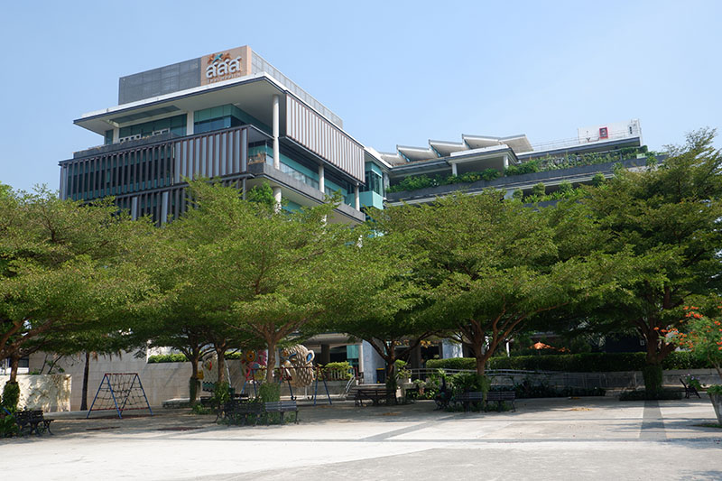 ThaiHealth building exterior.