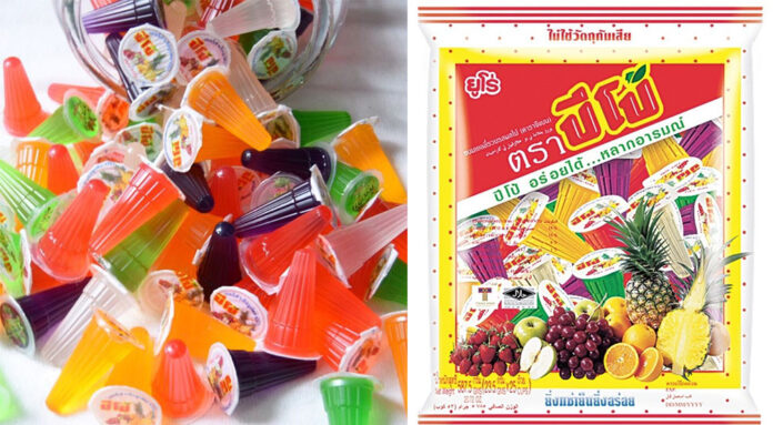 EOSRGHJU4AA7DZx copy Left: Pipo jellies. Photo: @IMSU1212 / Twitter. Right: A pack of Pipo Jellies.