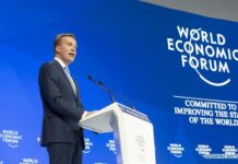 World Economic Forum President Praises China’s Poverty Reduction Efforts