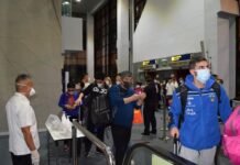 China Brings Home 89 Stranded Citizens From Phuket