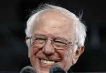 Buttigieg, Sanders Lead as Iowa Releases Partial Results