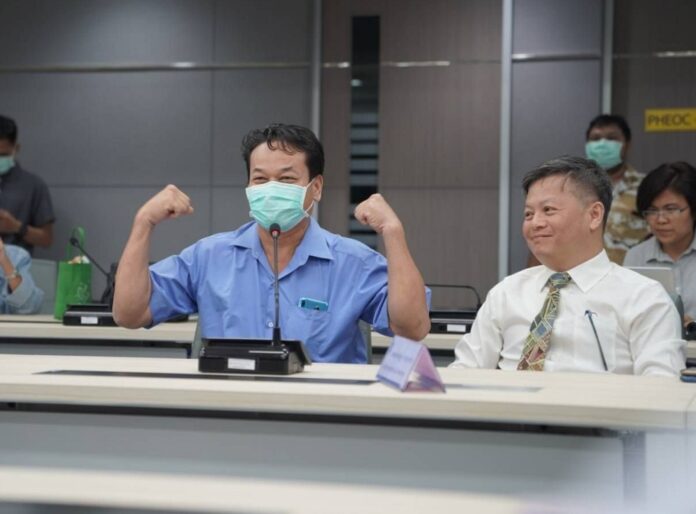 The unnamed taxi driver at a news conference on Feb. 5, 2020.