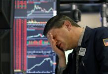 Dow Tumbles Into Bear Market as Coronavirus Fears Intensify