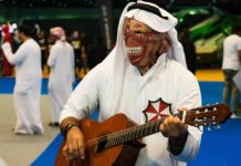 With Hand Sanitizer Nearby, Dubai Comic Con Laughs at Virus