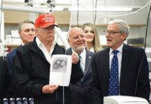 Trump Officials Blame China for Virus Epidemic in USA