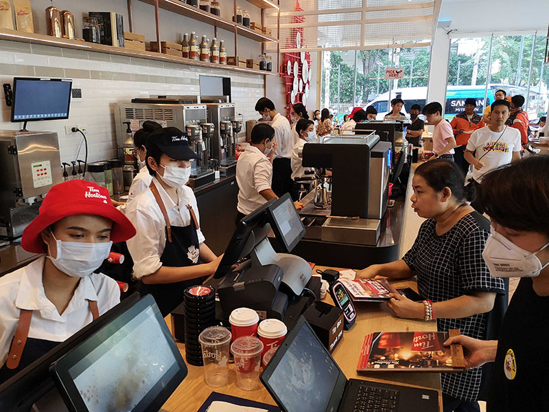 Review: Tim Hortons is a Serious Newcomer in Bangkok Donut Ring