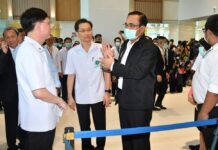 Lawyer Implicates More Politicians in Mask Hoarding Ring