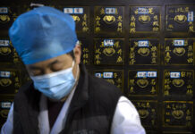 Some People Turn to Herbal Medicine for Virus Without Proof