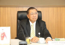Gov’t MP Blames Amateur Housewives for Egg Shortages A file photo of MP Veerakorn Kumprakob.