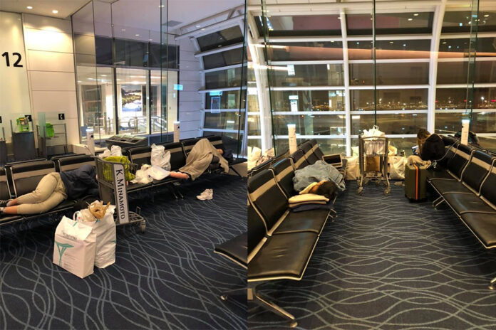 A group of Thai returnees sleep on seats at Haneda Airport on April 7, 2020. Photo: Natcha Lapaaneknan / Facebook