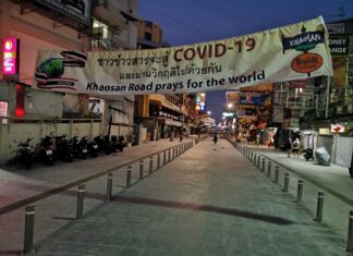 Bangkok Ban on Booze in Restaurants Lifted, Bars Reopen