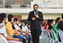 Prayut Says He Prioritizes Health Measures Over Economic Ones