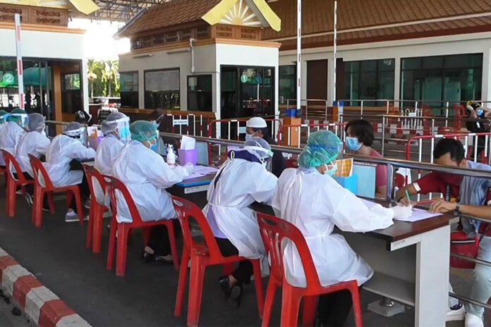 A health quarantine checkpoint at the Thai-Malaysia border in Songkhla province.