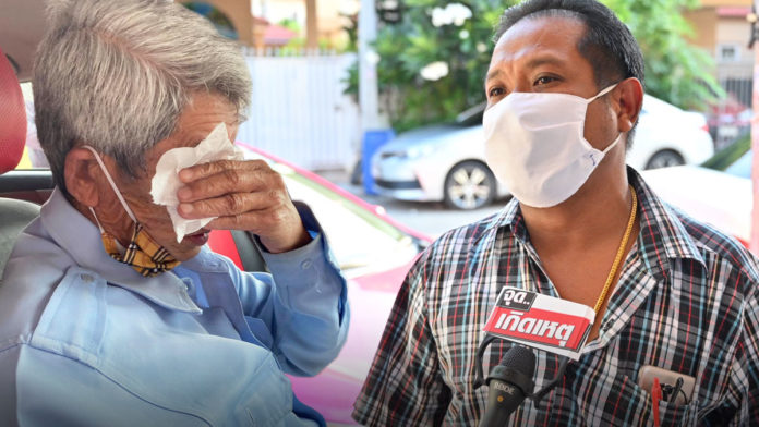 Left: Sitthichai Klaichit cries while on the news in April 2020. Right, Preecha Chumsombat in an interview with Khaosod on May 12, 2020.