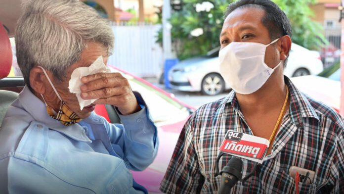 Left: Sitthichai Klaichit cries while on the news in April 2020. Right, Preecha Chumsombat in an interview with Khaosod on May 12, 2020.