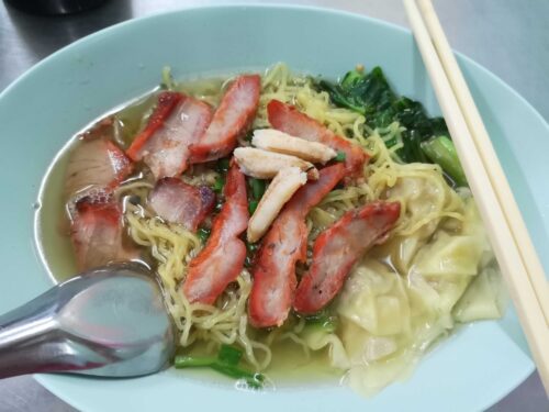 Slurp the ‘100% Original’ Egg Noodles Soup on Silom Road