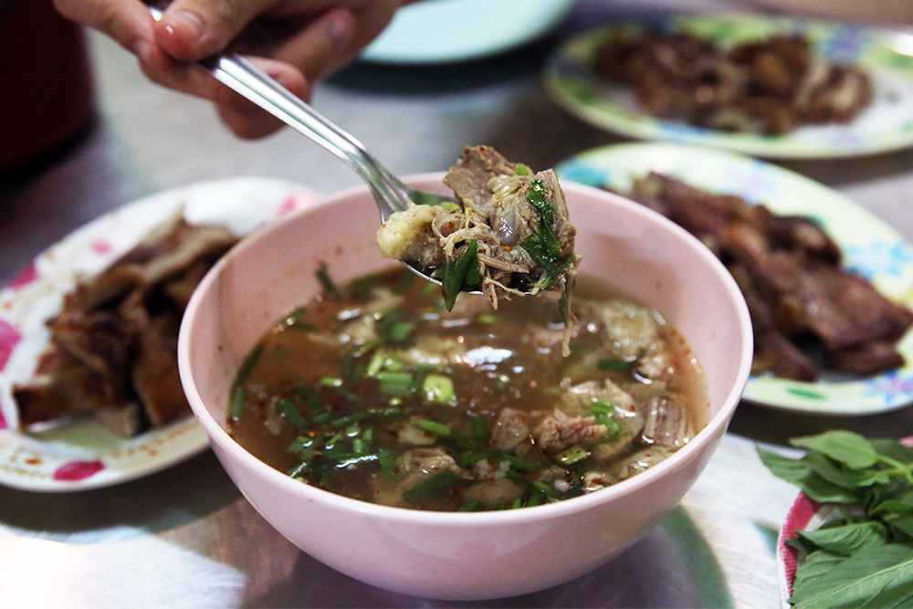 Tom Saab hot and spicy soup with pork ribs.