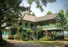 Contractor Defends Tearing Down 120-Yr-Old Trading Post