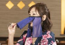 Japan Kimono Firm Makes Virus Masks for Nightclub Hostesses