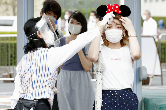Virus Outbreak Japan Disneyland