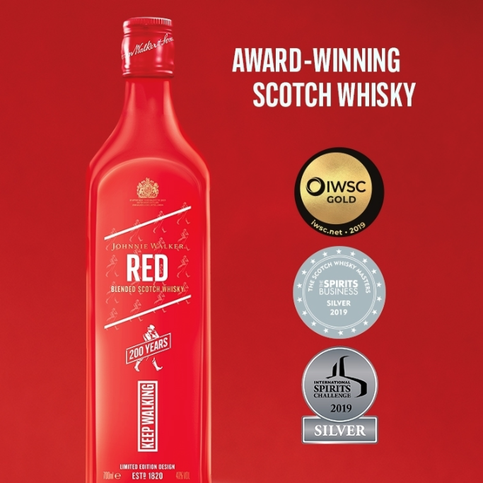 Red s отзывы. Виски Johnnie Walker Red Blended Scotch Whisky. Виски Johnnie Walker Red Label 0.7. Johnnie Walker Red Blended Scotch Whisky 0.7. Джонни Уокер ред лейбл красная бутылка.