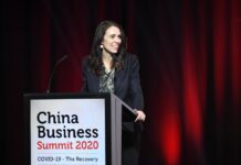 New Zealand Premier Praises Relations With China