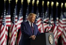 Trump Lashes Biden, Defies Pandemic on White House Stage