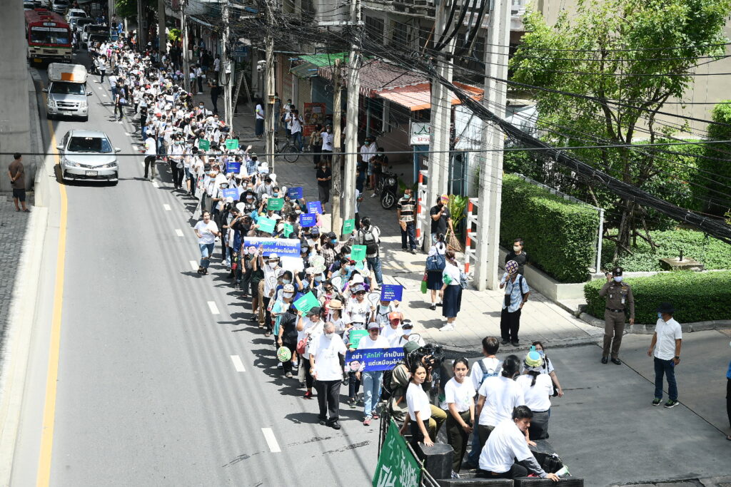 Protesters march down the Pracharat Sai 2 Road on Sept. 22, 2020.