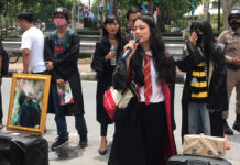 Activists Report to Cops Over ‘Harry Potter’ Rally, New Arrest Made Activists at Chanasongkram Police Station on Sept. 1, 2020.