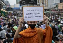 Protesters in Thailand Carry On Despite Police Warning
