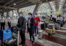 Officials Aim To Reduce Tourist Quarantine To 10 Days
