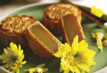 Dark Moon: Covid Slashes Mooncake Spending in 2020