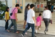Violence On Pupils Reported at Another Sarasas School Parents of students at Sarasas Witaed Romklao School seen on Oct. 1, 2020.