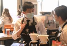 Beijing’s Silent Cafe Makes Hearing-Impaired Baristas Easy on the Ear