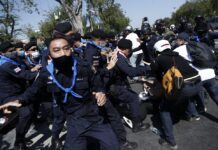 Cops Crack Down on Activist ‘Shrimp Market,’ Arrest 16 People