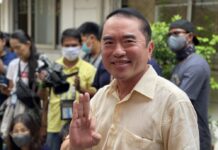 Royalists Announce ‘Operation Breaking Viet Cong’s Neck’