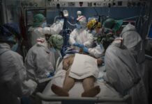 Spain’s Virus Surge Hits Mental Health of Front-Line Workers