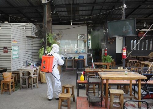 Virus Restrictions: Gov’t to Debate Extending Dine-In Hours