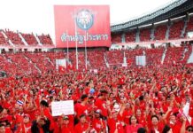 Redshirts Leadership Debates Whether It’s Time to Call it Quit