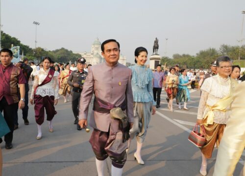 Censure Debate Over Prayut’s Handling of Virus Slated for Feb. 16