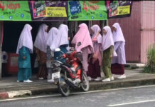 Police are Enforcing Islamic Law in Yala, Targeting Couples