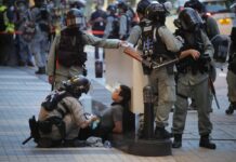 China Strips License From Second Lawyer for HK Activists