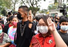 Prosecutors Postpone Indictment of 18 Pro-Democracy Activists